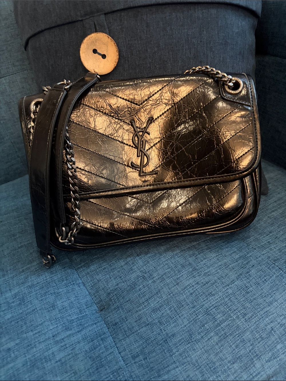 Glossy Black Chevron-Quilt Shoulder Bag